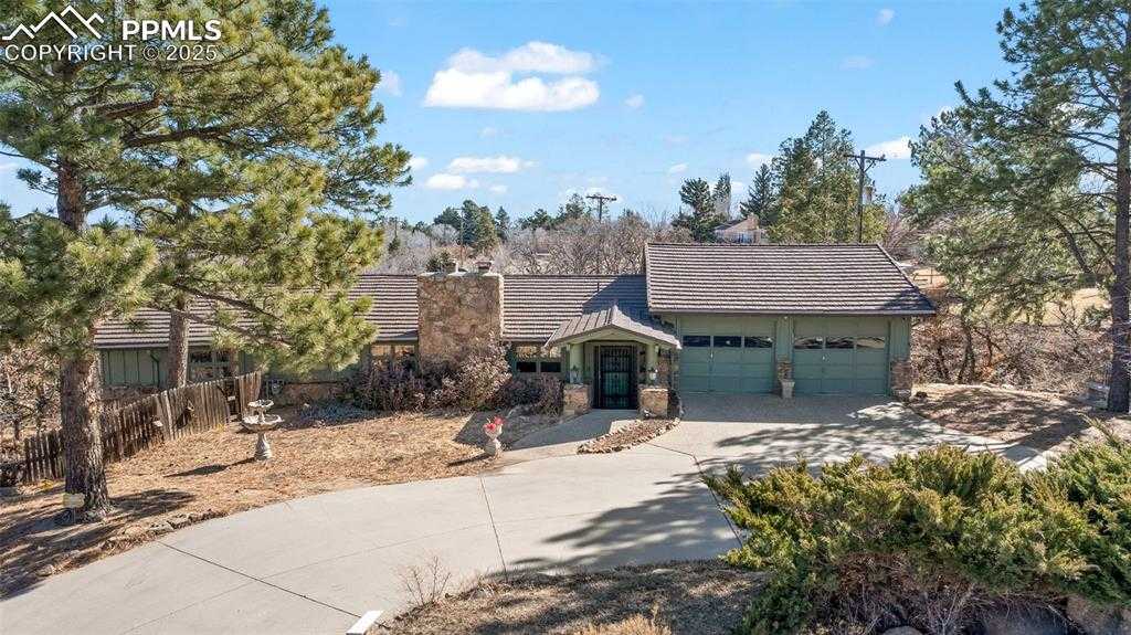 709 Cresta Rd photo 1 of 50