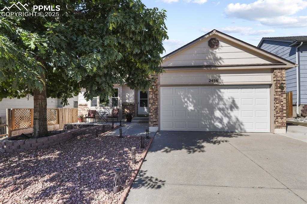 2456 Duffield Dr photo 1 of 36