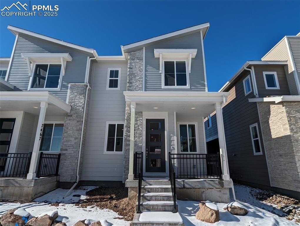 7473 Fountain Grass Grv photo 1 of 11