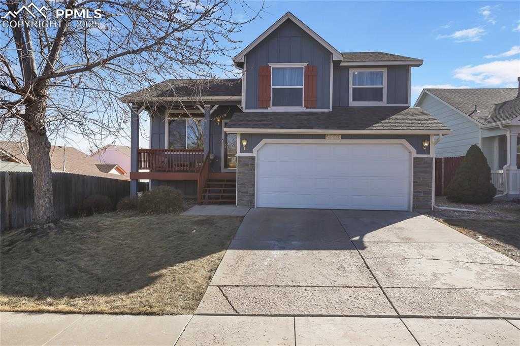 7375 Edgebrook Dr photo 1 of 39