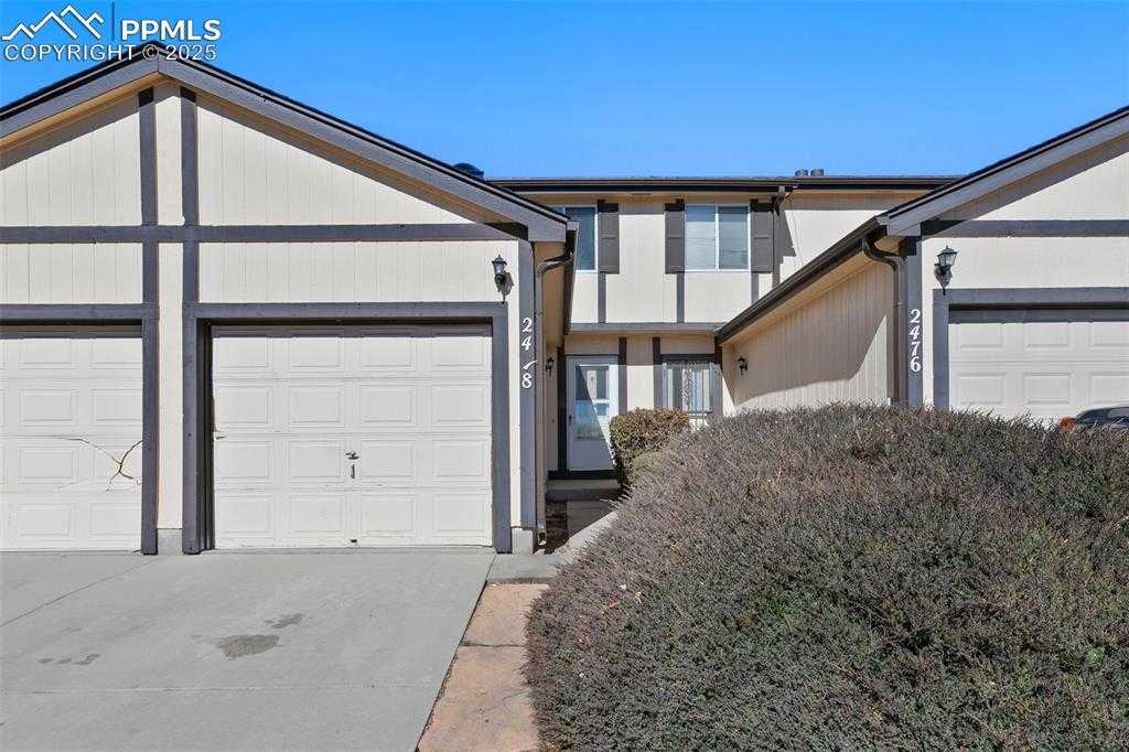 2478 Lexington Village Ln photo 1 of 23