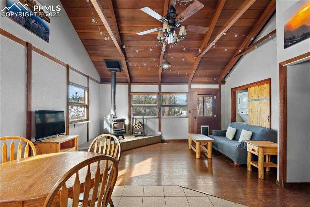 54 Arrowhead Ln photo 1 of 25