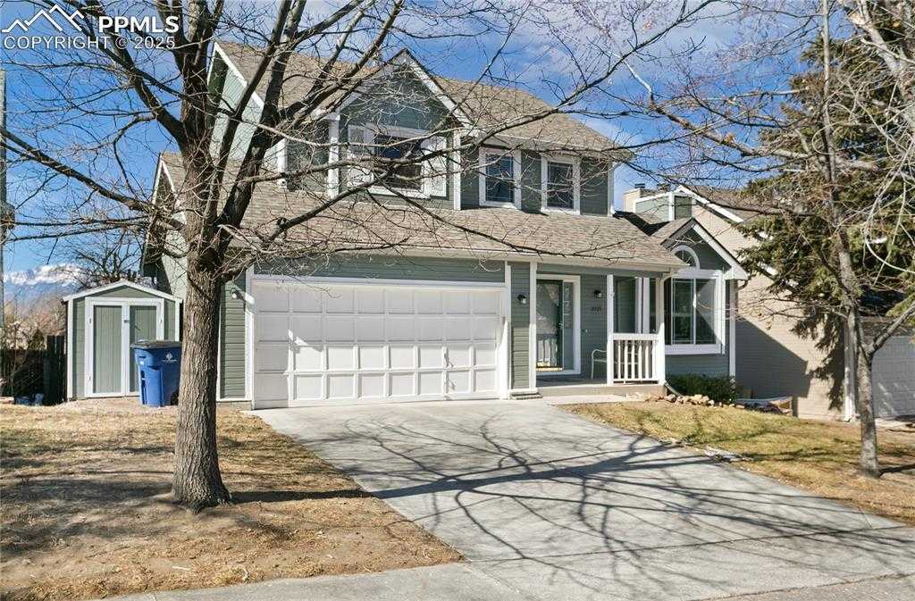 3921 Topsail Dr photo 1 of 38