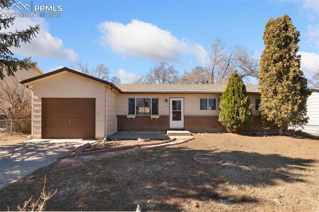 1512 Willshire Dr photo 1 of 29