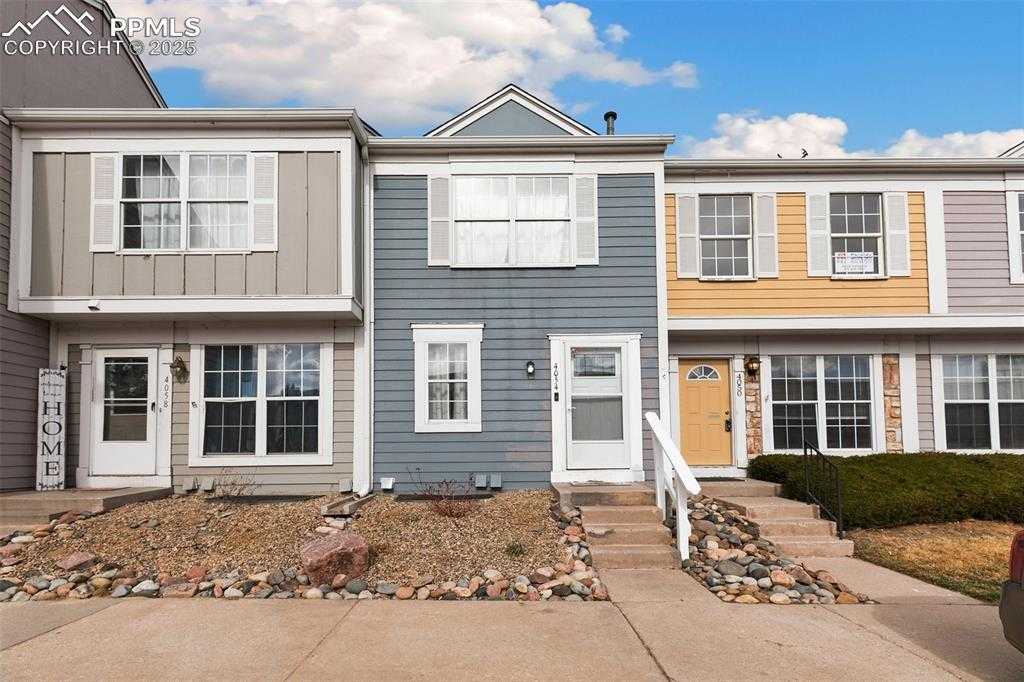 4054 Charleston Dr photo 1 of 27