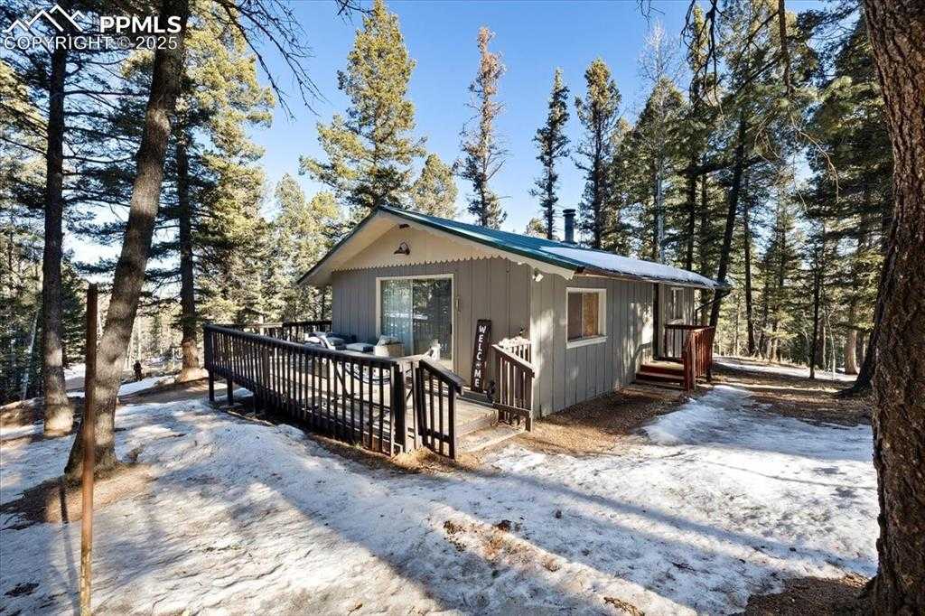 112 Denwood Dr photo 1 of 21