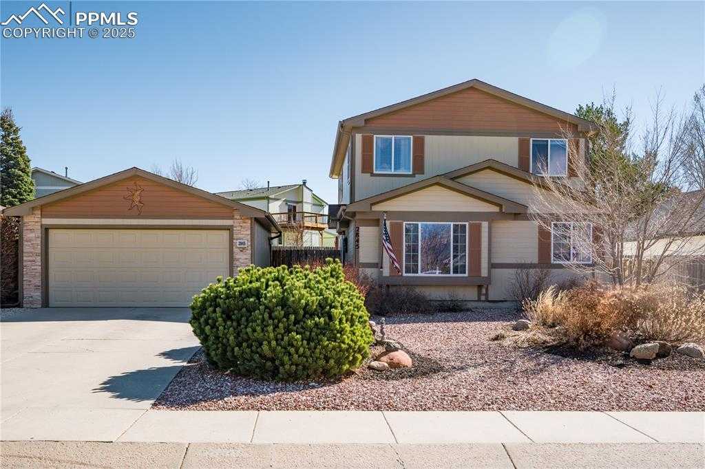 2845 Frazier Ln photo 1 of 31