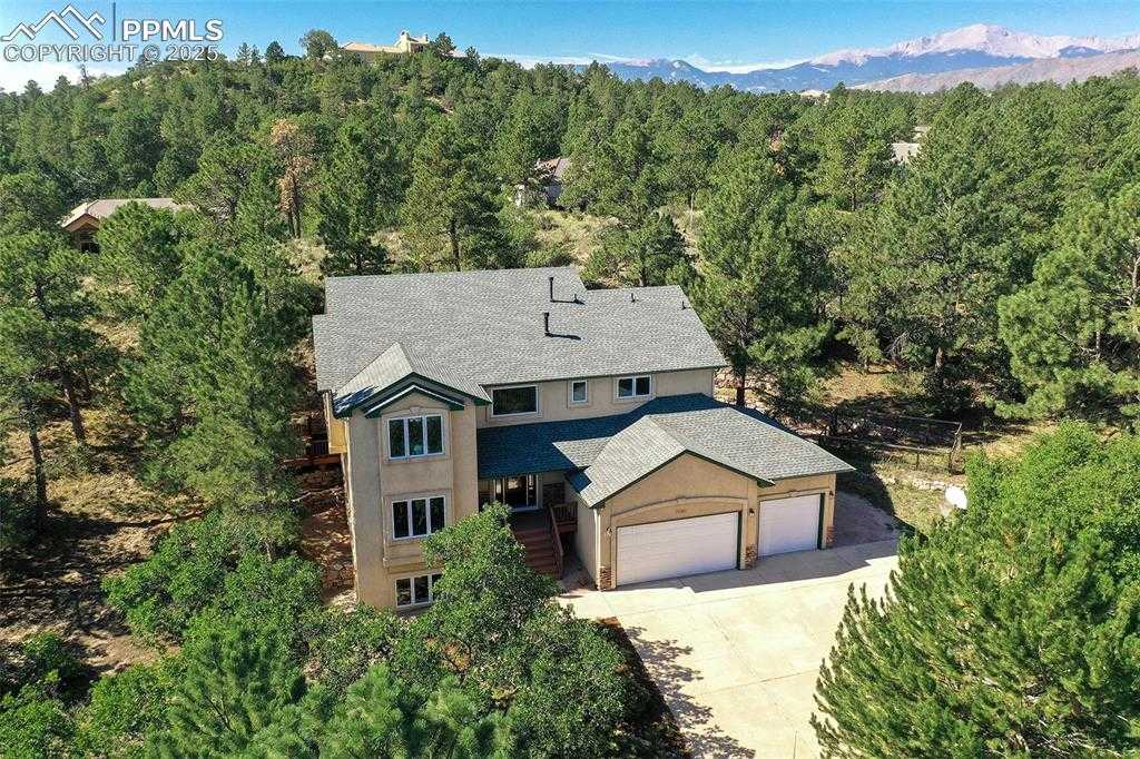 7530 Winding Oaks Dr photo 1 of 50