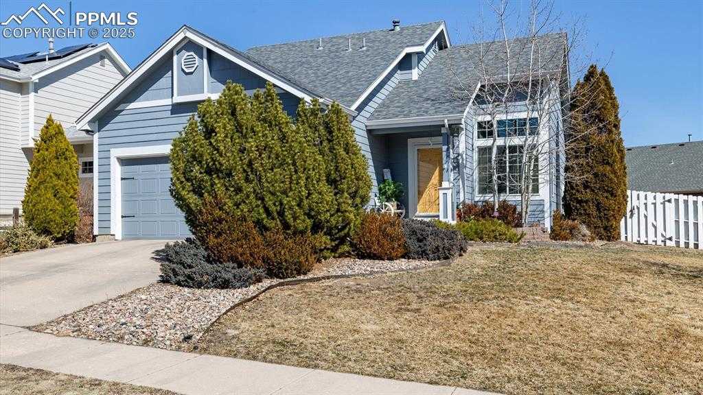 4655 Bittercreek Dr photo 1 of 49