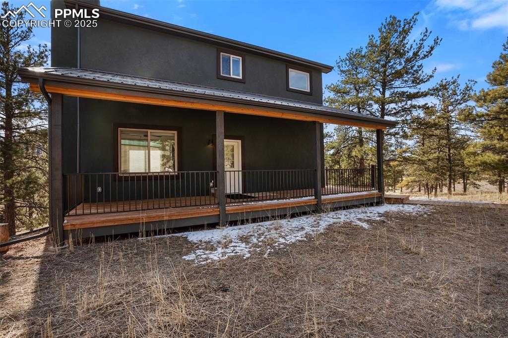 142 Hackamore Dr photo 1 of 38