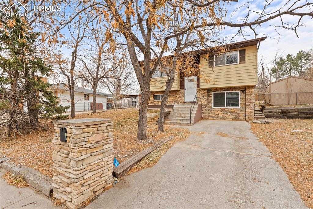 4127 Bent Dr photo 1 of 30