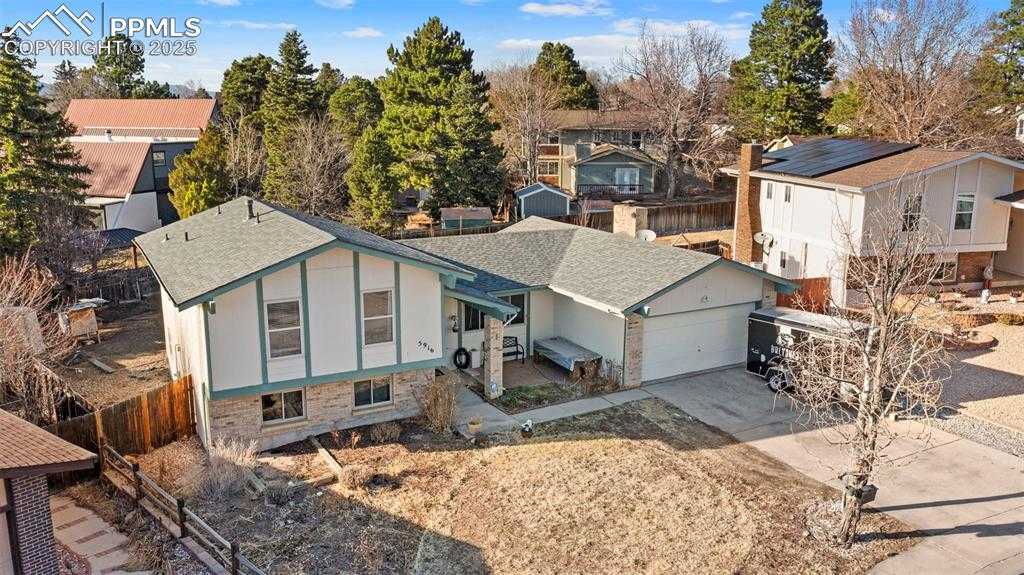 5916 Wolf Creek Pl photo 1 of 26