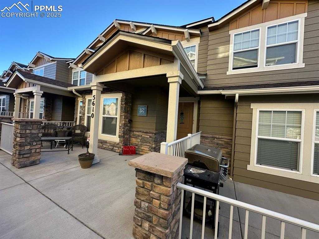 5610 Celtic Cross Grv photo 1 of 19
