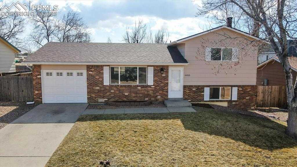 6455 Lindal Dr photo 1 of 33