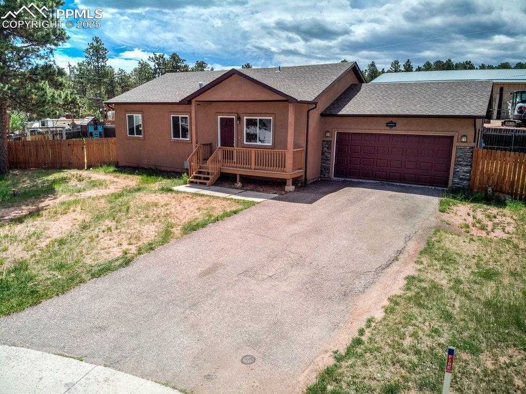 661 Calico Ct photo 1 of 43