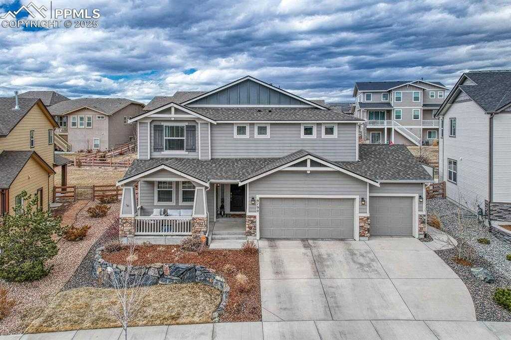 9190 Kathi Creek Dr photo 1 of 47