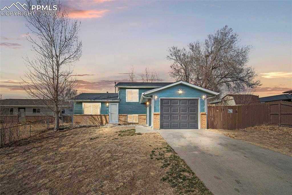 331 Walbrach Way photo 1 of 24
