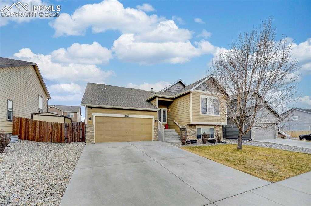 6019 Dancing Sun Way photo 1 of 27