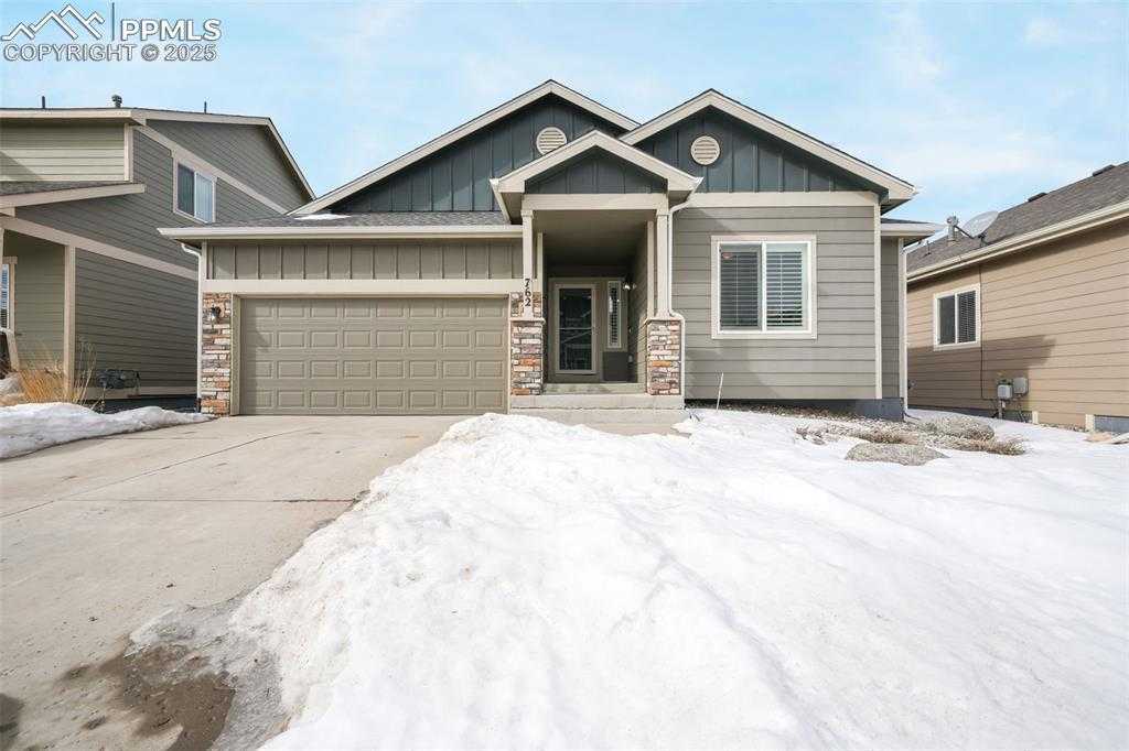 762 Tailings Dr photo 1 of 50
