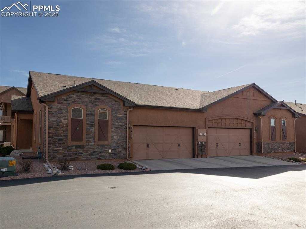 8461 Glen Carriage Grv photo 1 of 34