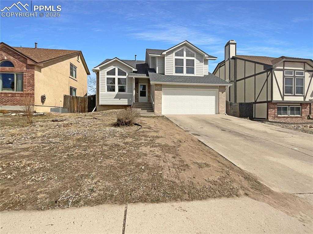 8674 Bellcove Cir photo 1 of 27