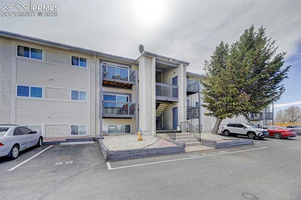 5038 El Camino Dr photo 1 of 19