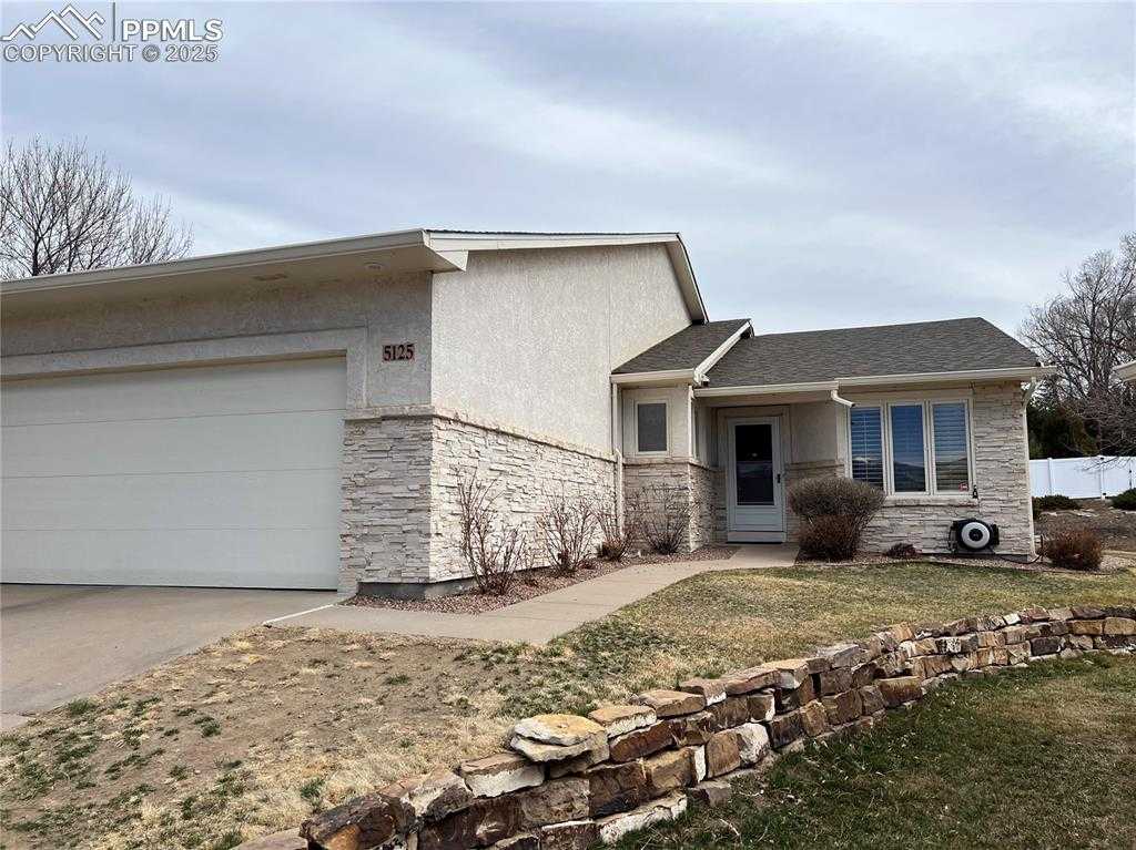 5125 Lewisia Point photo 1 of 14
