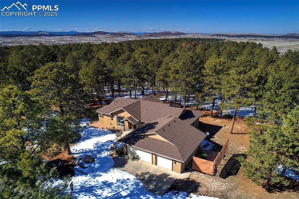 4070 Wavy Oak Dr photo 1 of 37