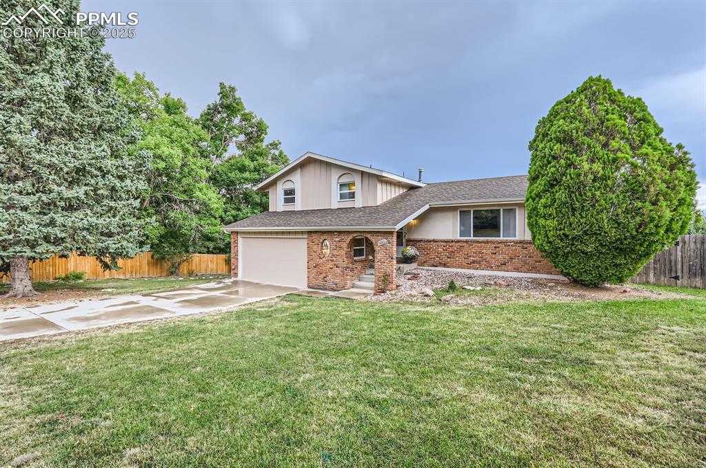 5011 Alteza Dr photo 1 of 27