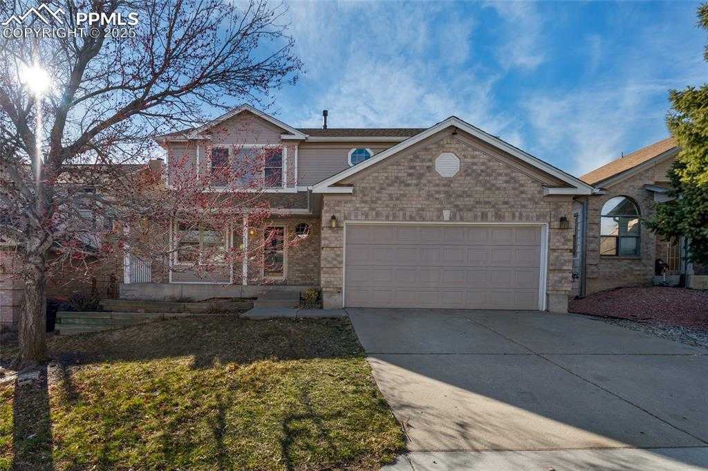7816 Scarborough Dr photo 1 of 49