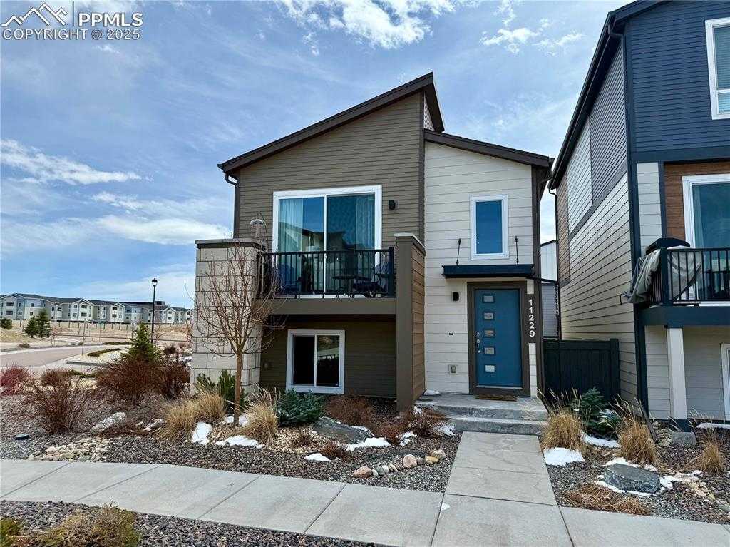 11229 Modern Meadow Loop photo 1 of 30