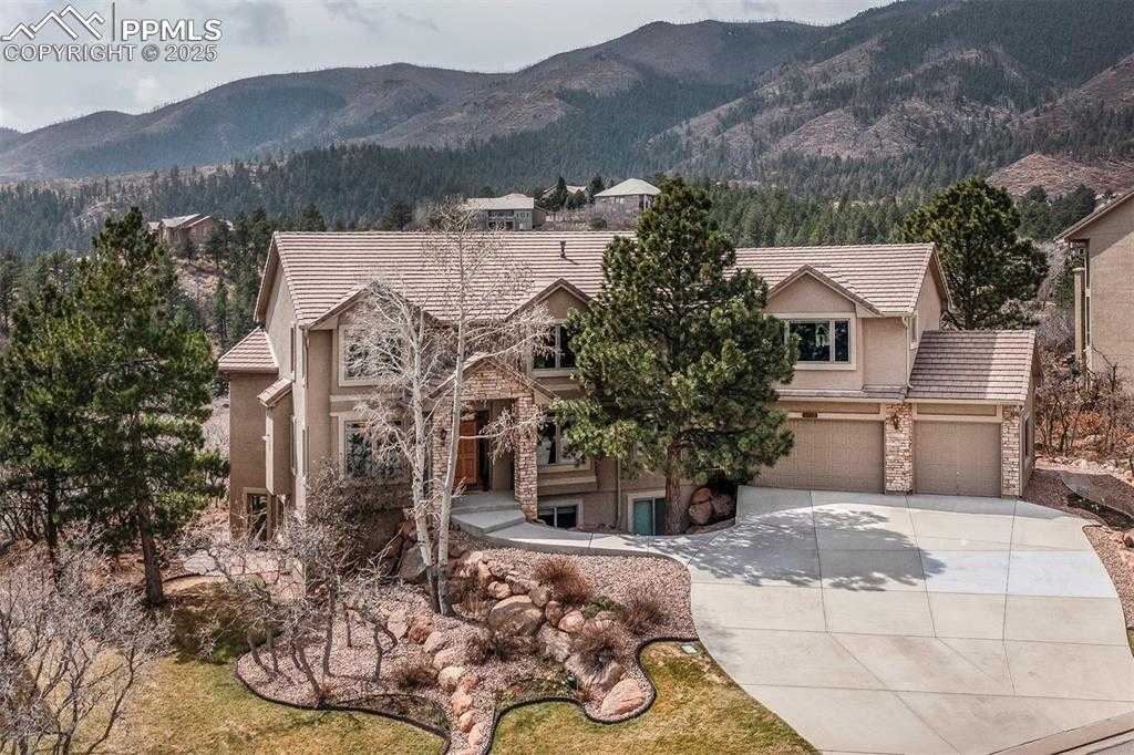 3055 Blodgett Dr photo 1 of 45