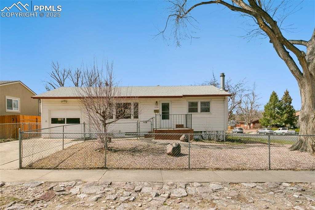 1356 Bennett Ave photo 1 of 28