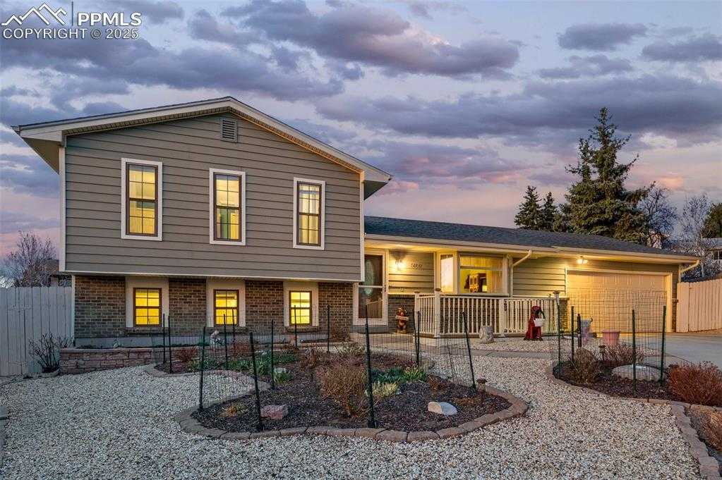 5050 N. Splendid Cir photo 1 of 35