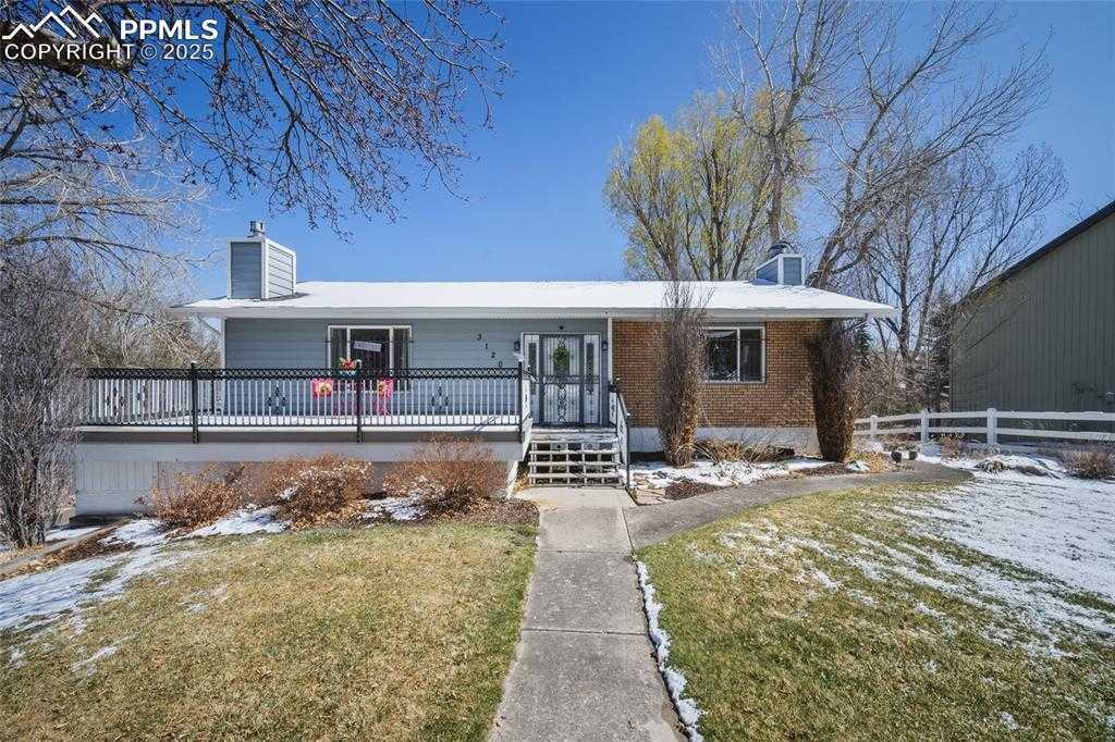 3120 Wesley Pl photo 1 of 47