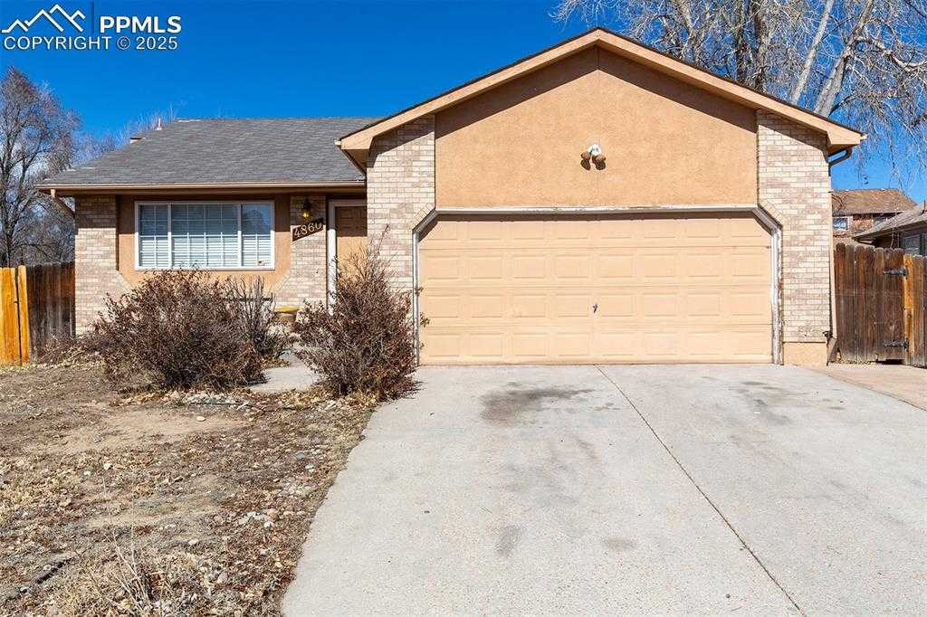 4860 Beechvale Dr photo 1 of 31