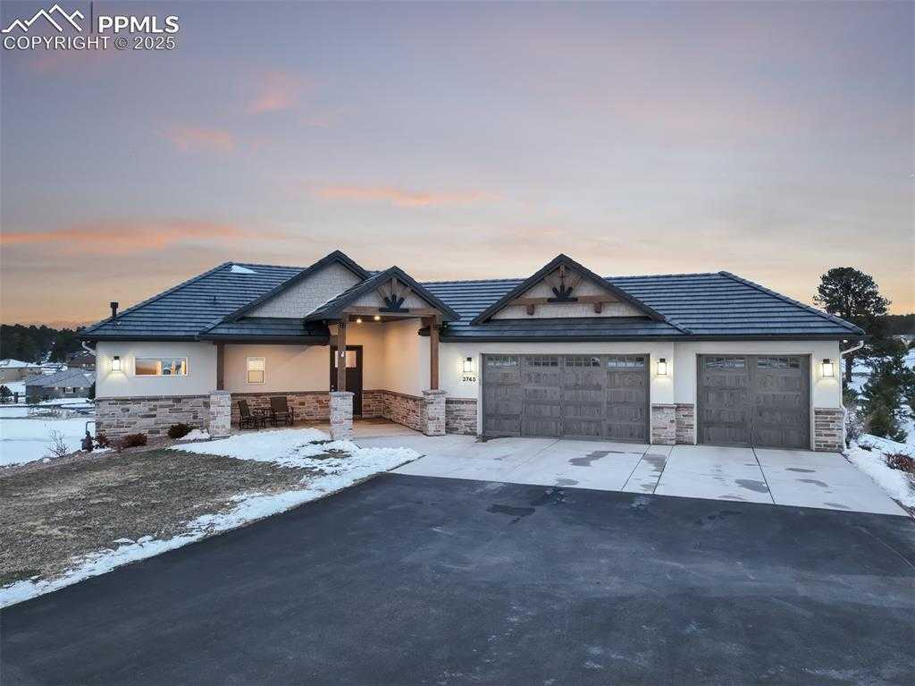 3745 Pinehurst Cir photo 1 of 50