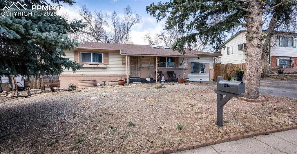 2914 Del Mar Cir photo 1 of 42