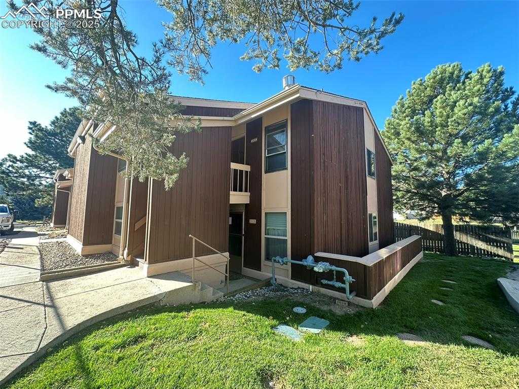4533 N. Carefree Cir photo 1 of 21