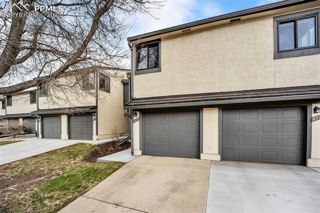 4525 Castlepoint Dr photo 1 of 29