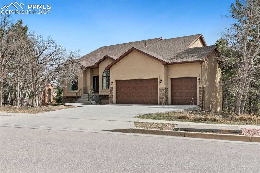 5805 Broadmoor Bluffs Dr photo 1 of 48