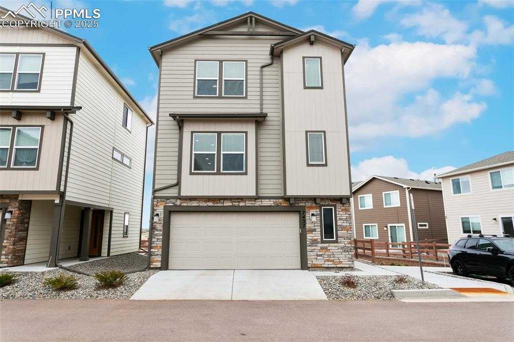 7427 Gorgeted Quail Grv photo 1 of 38