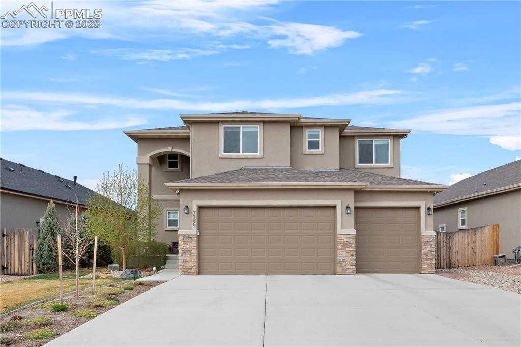 7586 Peachleaf Dr photo 1 of 33