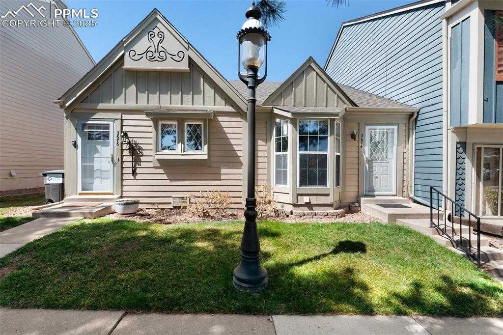 3676 Queen Anne Way photo 1 of 27