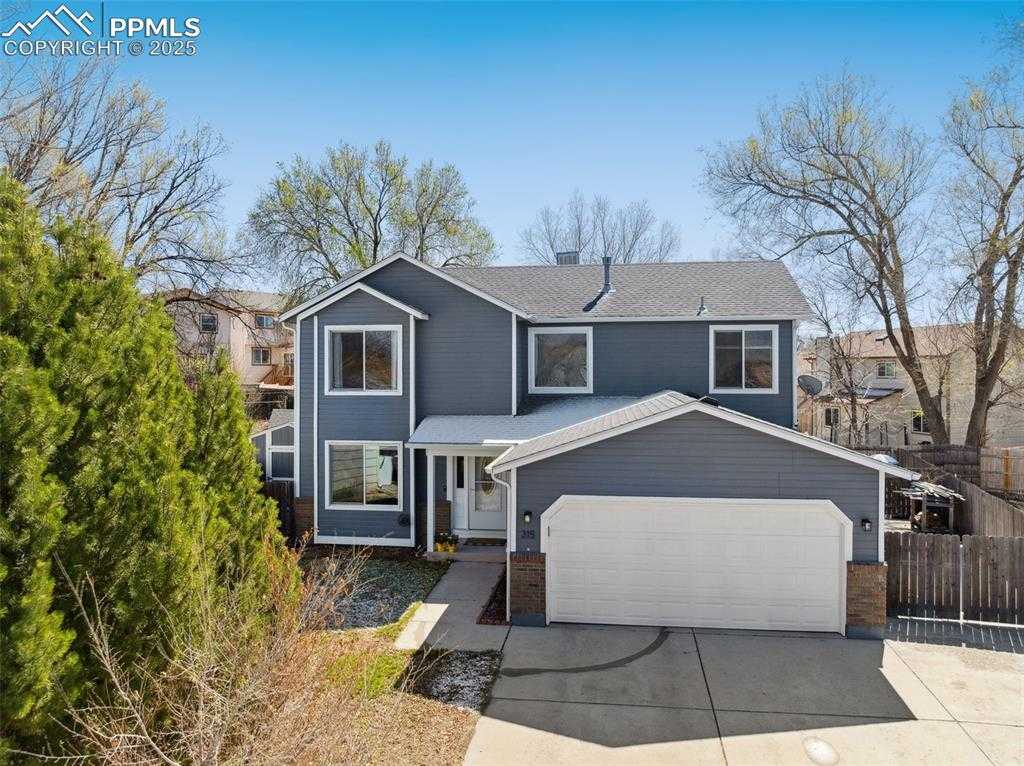 315 Hinks Ct photo 1 of 45