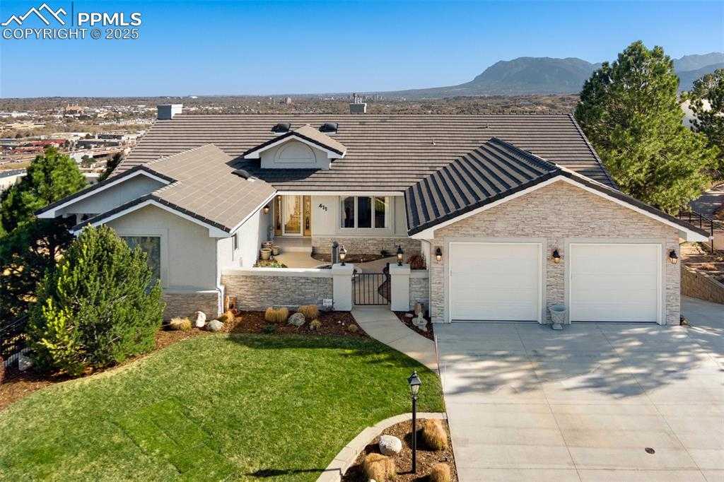 411 Sunbird Cliffs Ln photo 1 of 50