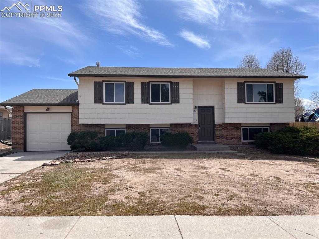 6645 Palmer Park Blvd photo 1 of 19
