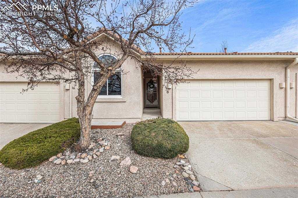 8 Luxury Ln photo 1 of 27
