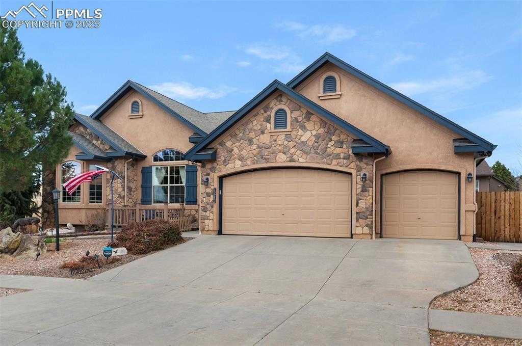 7212 Midnight Rose Dr photo 1 of 44