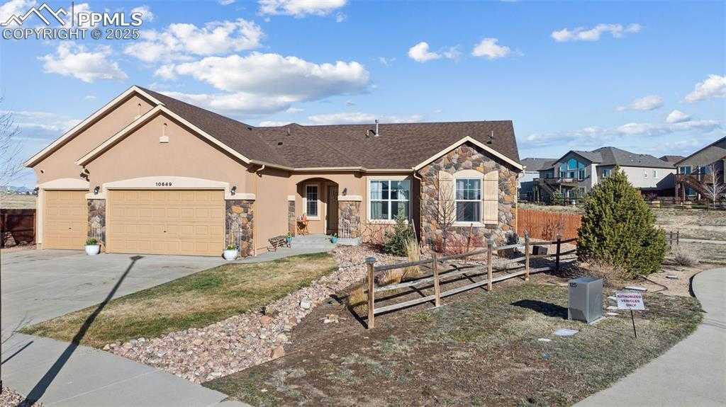 10649 Mt Emerald Dr photo 1 of 44